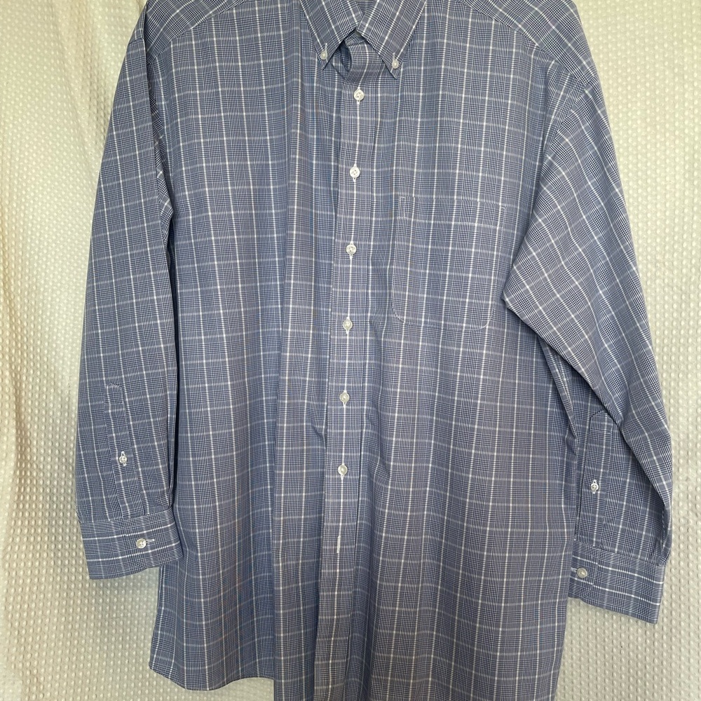 Roundtree & Yorke Blue Windowpane Button-Down Shirt
